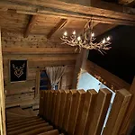 Stone Luxury *
