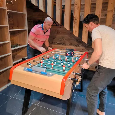 Stone Luxury ג'רארדמר