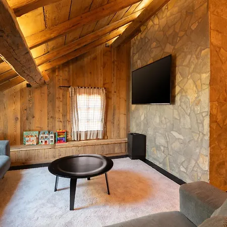 Vakantiehuis Stone Luxury *